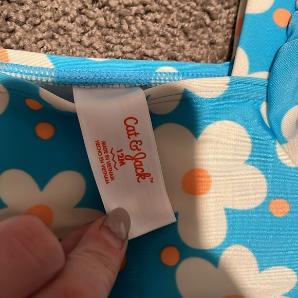 Old Navy Rompers and swimsuit bundle - Picture 7 of 7